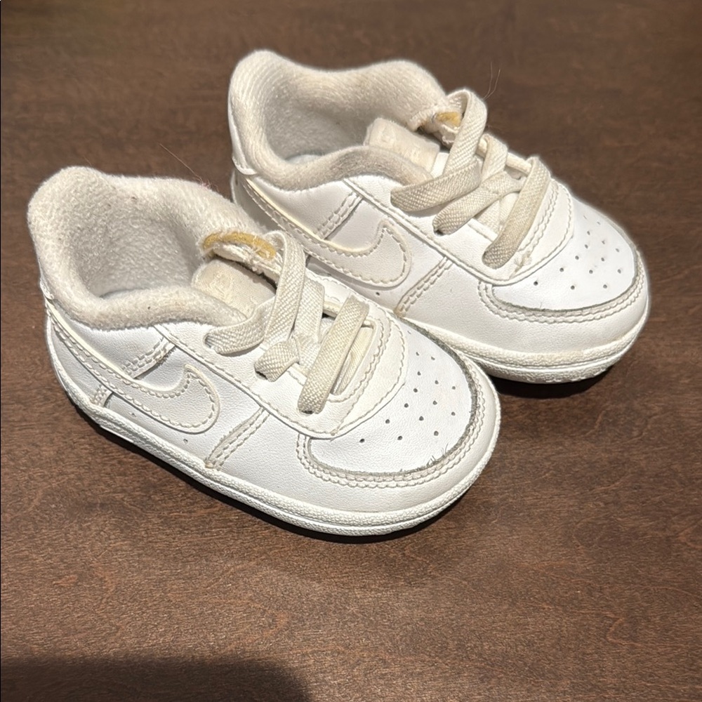 Nike baby White walkers Sneakers